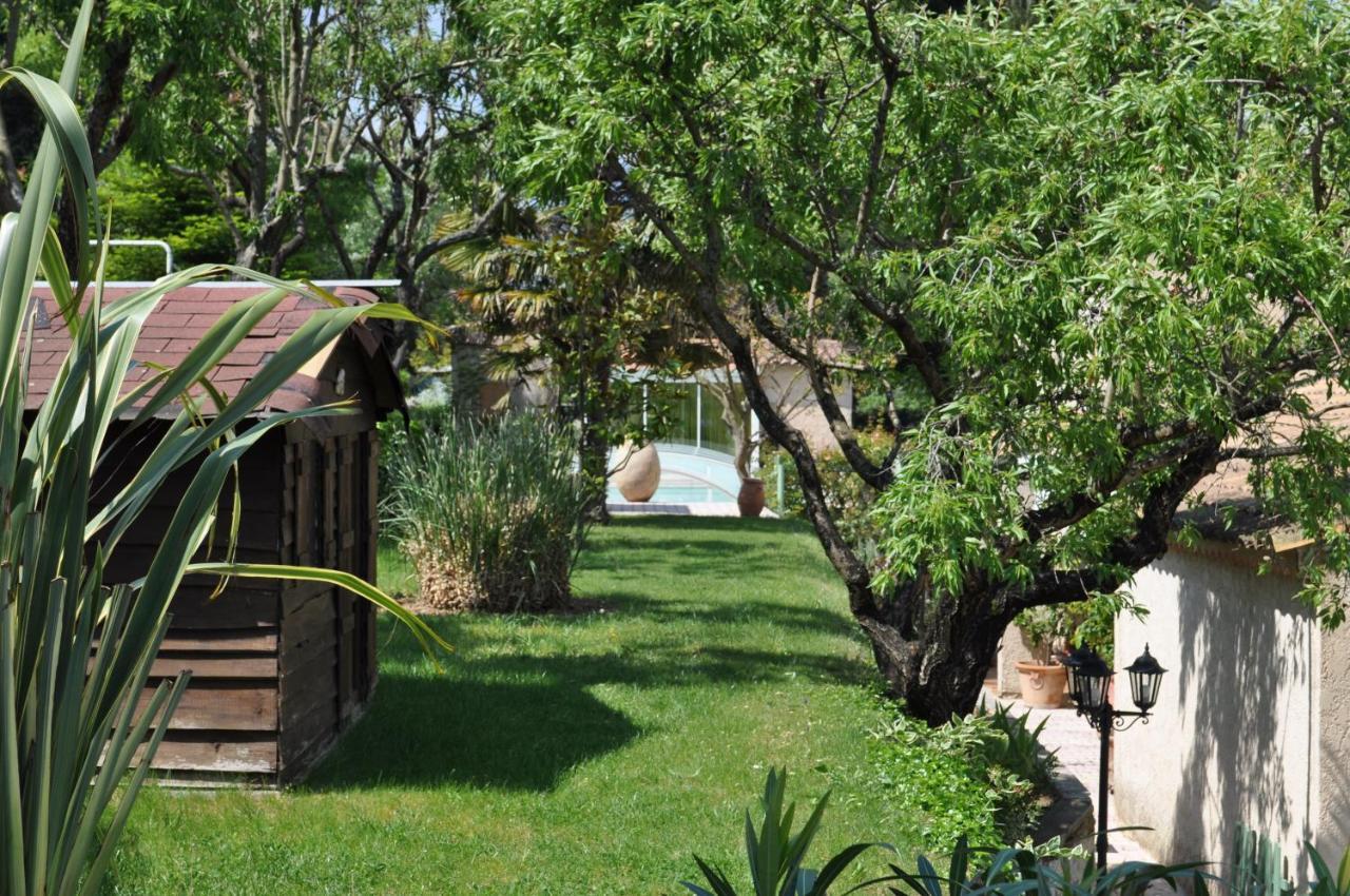 Lou Pin Dou Papet Bed & Breakfast Roquevaire Room photo