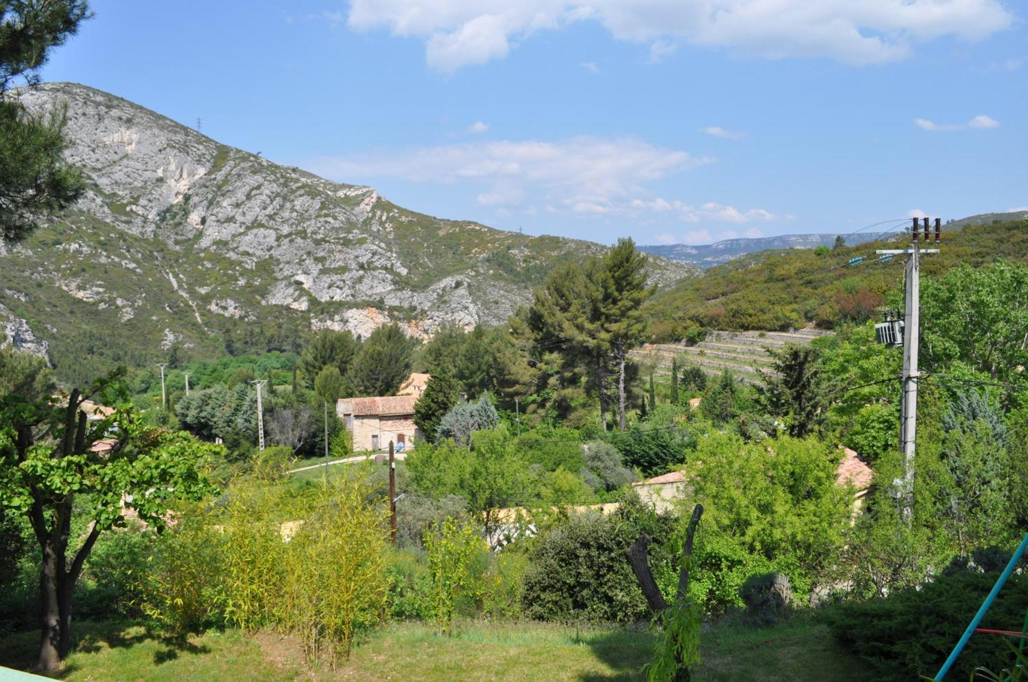 Lou Pin Dou Papet Bed & Breakfast Roquevaire Exterior photo